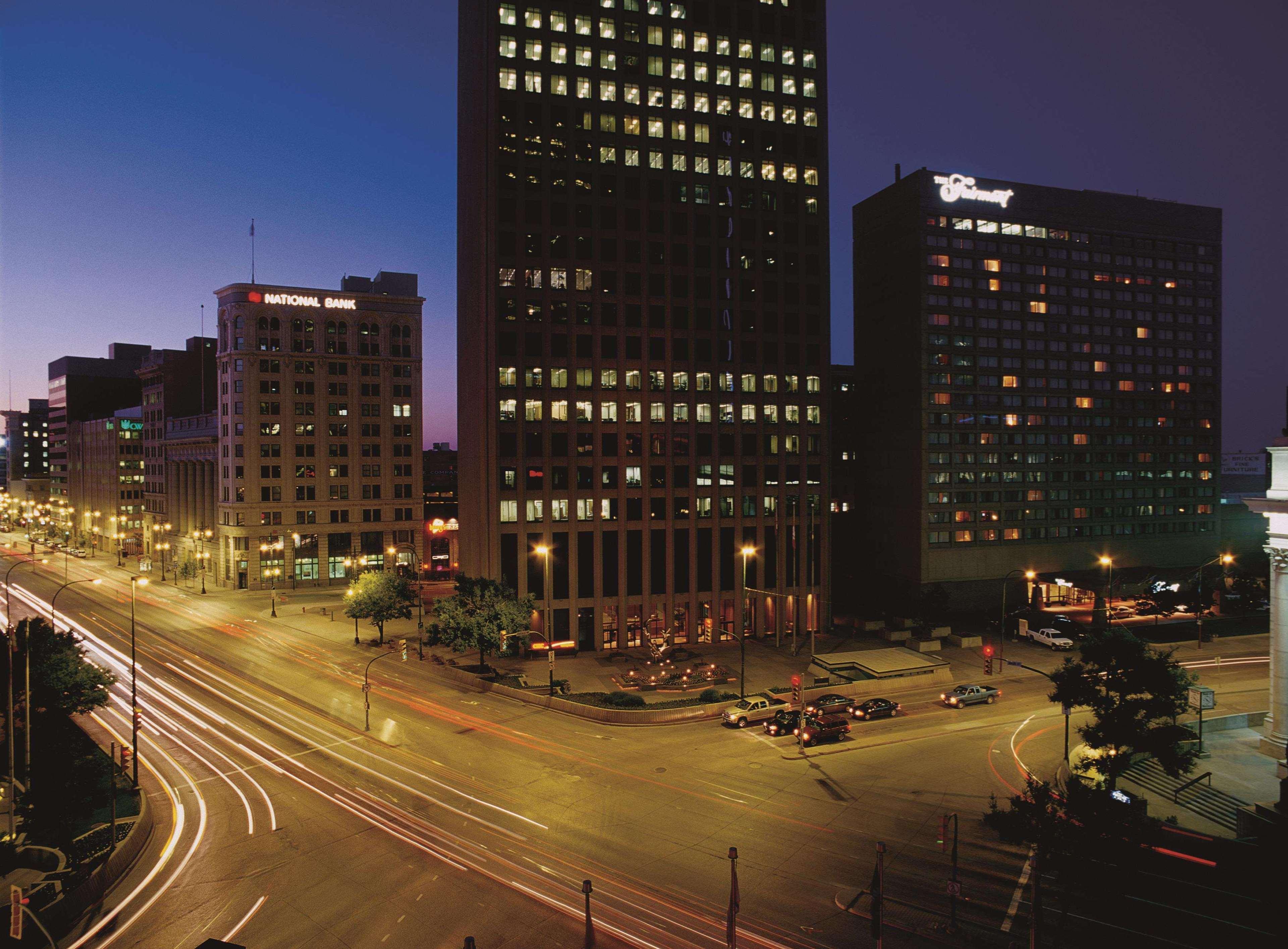 Fairmont Winnipeg Exterior photo